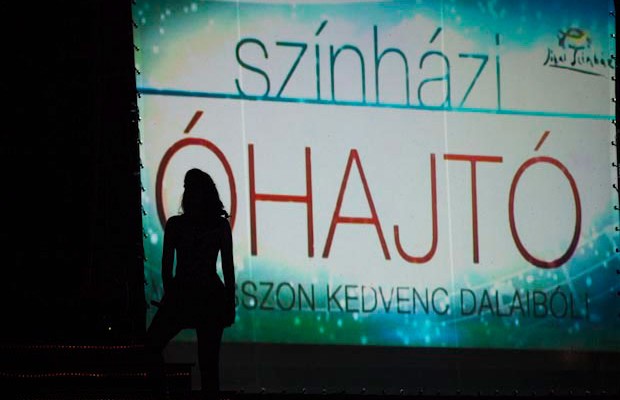 Színházi óhajtó