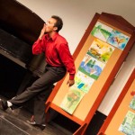 Ökrös Dániel végzős néptáncos Ördöngős-füzesi táncot táncol