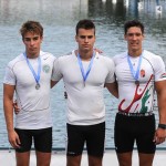 Kuli István (középen)