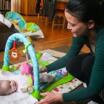 Makainé Árki Mária és kislánya, Luca