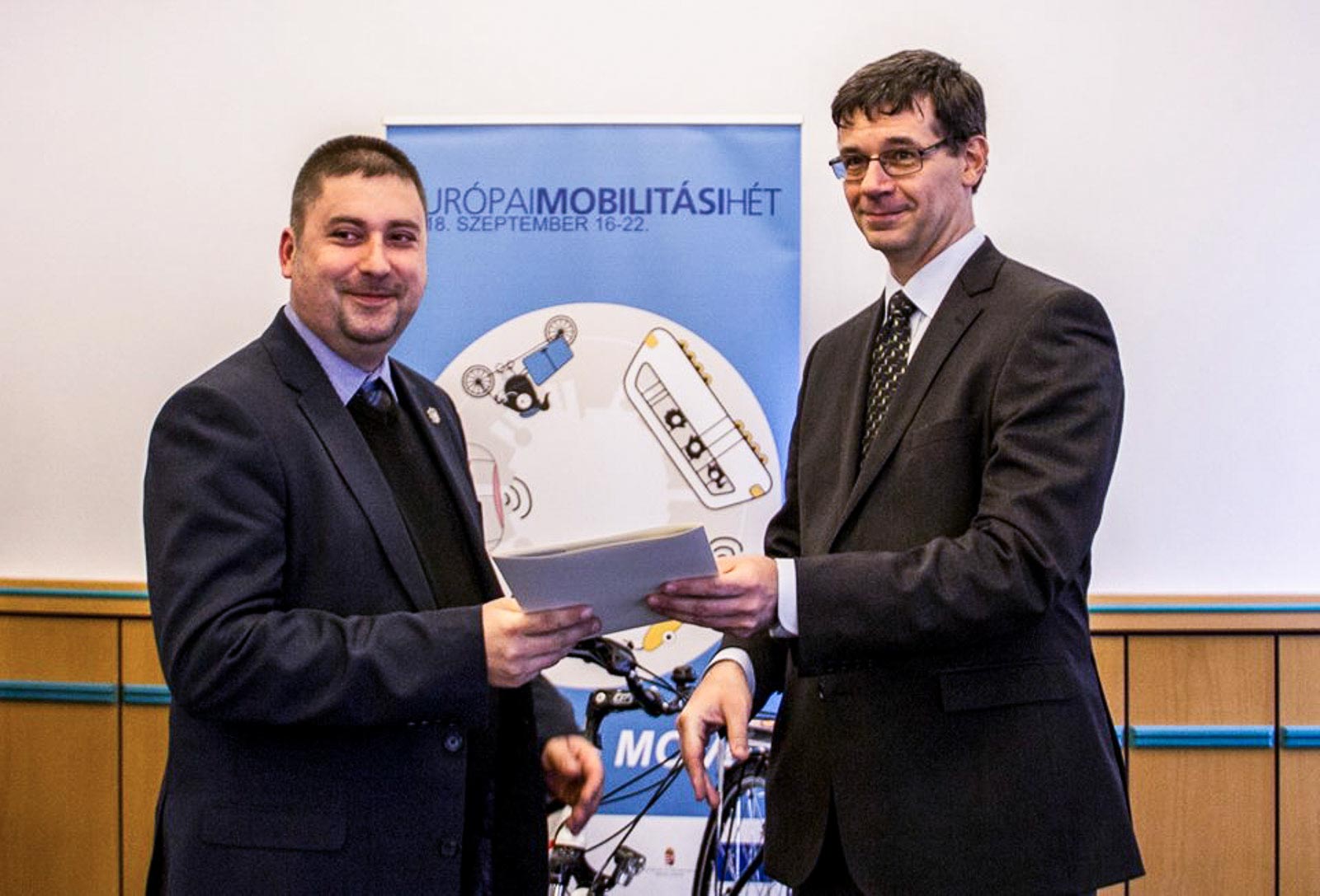 Krivik Viktor és Tóth Péter közlekedésért felelős helyettes államtitkár