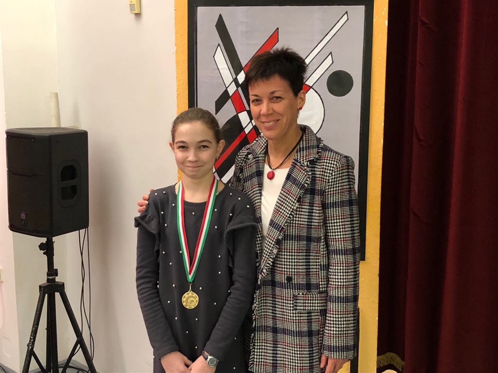 Szpisjak Zsófia és Révész Éva