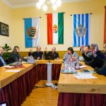 Szavaz a békésszentandrási testület (Fotó: Babák Zoltán)