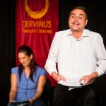 Polák Ferenc, a háttérben Harcsa Boglárka (Fotó: Babák Zoltán)