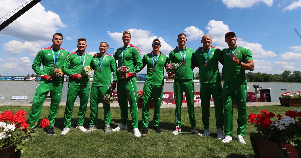 Kuli István (bal szélen)