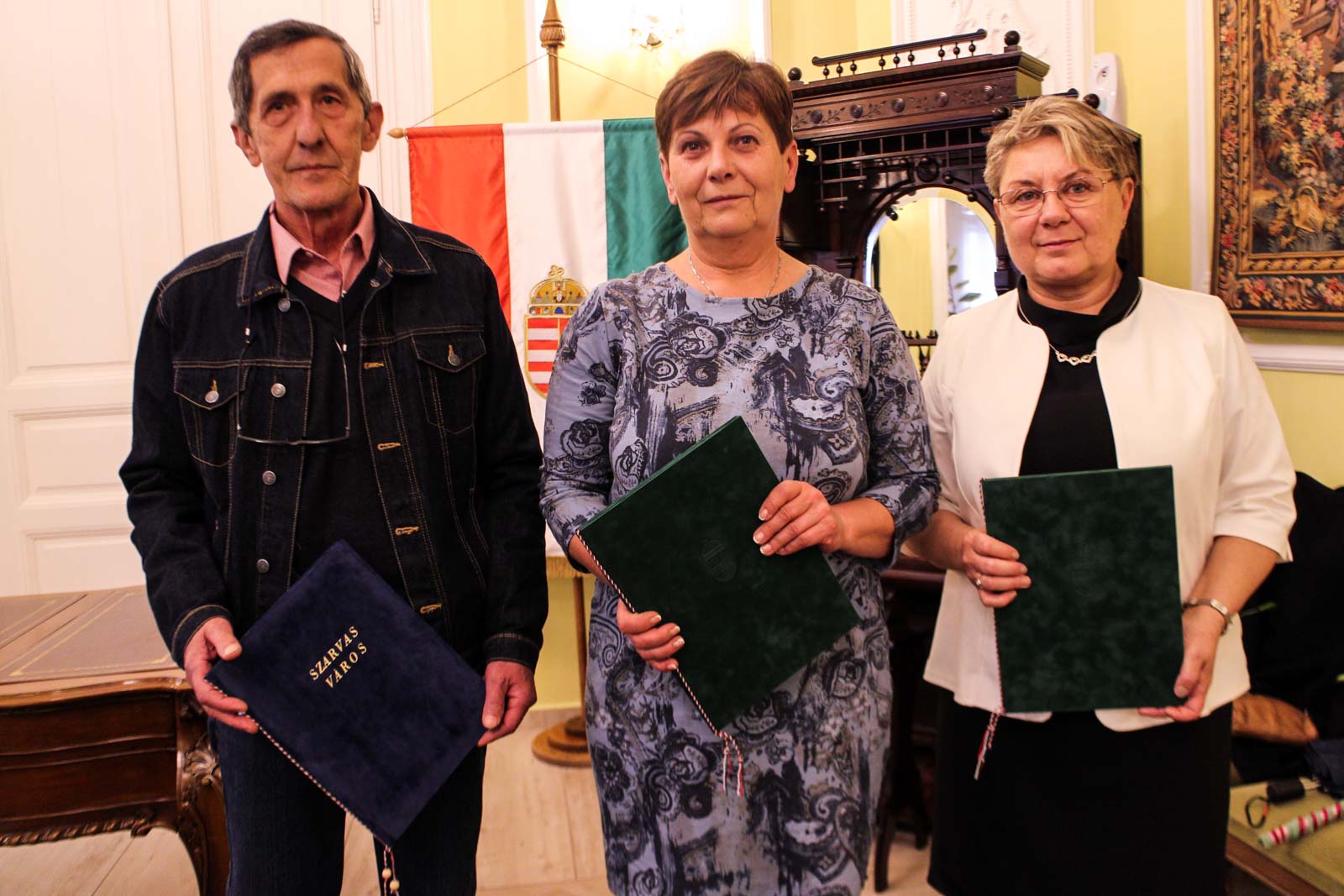Fazekas László, Valló Zoltánné és Gelencsér Istvánné (Fotó: Hegedűs Éva)