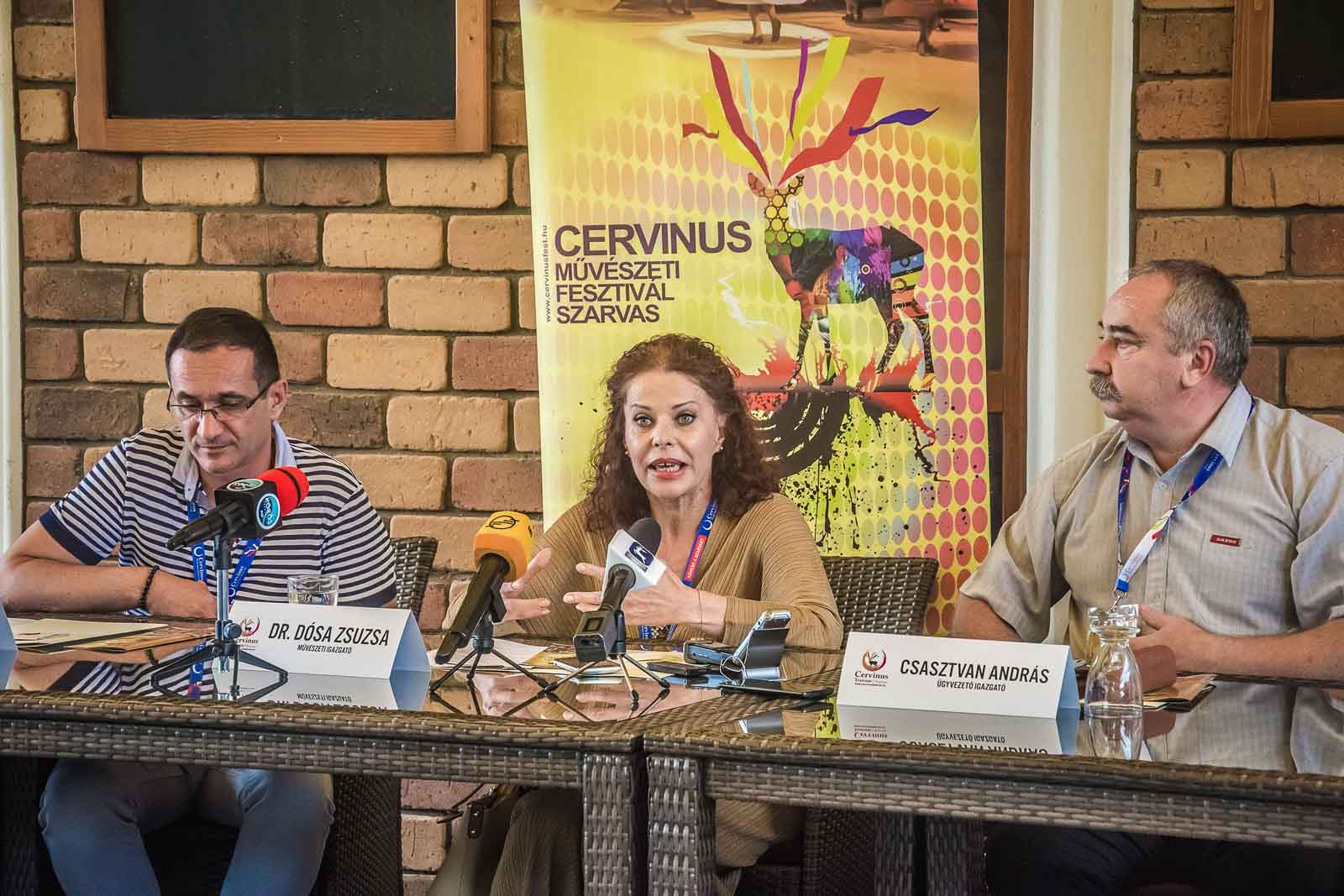 Varga Viktor, dr. Dósa Zsuzsa és Csasztvan András (Fotó: Gácsiné Petrovics Szilvia)