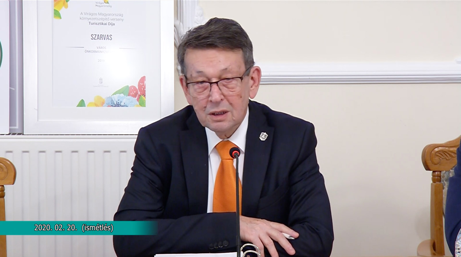 Babák Mihály polgármester (Fotó: Szarvasi Kábeltelevízió)