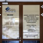 A szakorvosi rendelők bejárata (Fotó: Babák Zoltán)