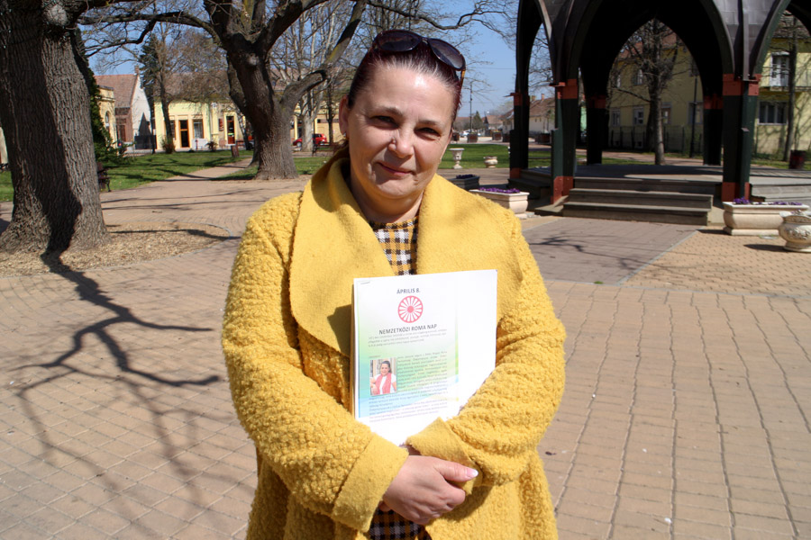 Jónás Jánosné, a Békés Megyei Roma Nemzetiségi Önkormányzat elnöke (Fotó: Hegedűs Éva)