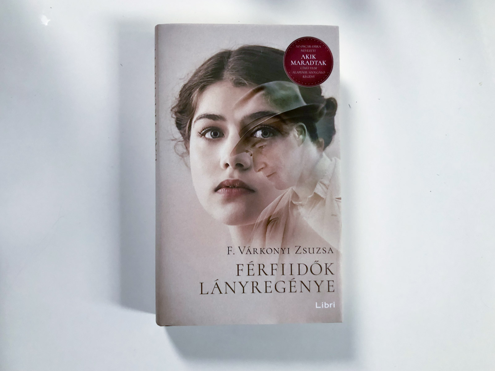 F. Várkonyi Zsuzsa: Férfiidők lányregénye
