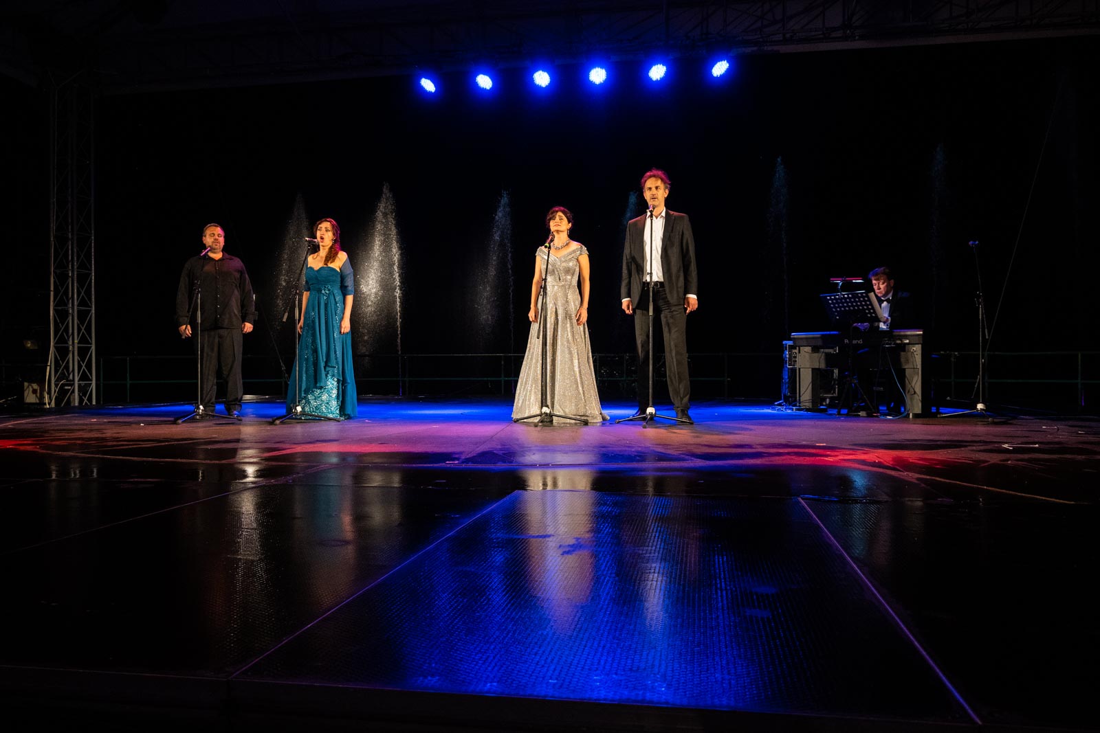 Geiger Lajos, Busa Gabriella, Kriszta Kinga, Horváth István és Oberfrank Péter (Babák Zoltán)