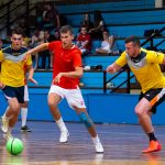 Rohony Márk (Andragória, pirosban), nyomában Pásztor Dáviddal (Liverpool) (Fotó: Babák Zoltán)