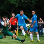 Mindenki szarvasi a képen: Kiri Bence (zöldben), Zahorecz Soma (partjelző), Bakró Géza és Szikora Milán (kékben) (Fotó: Babák Zoltán)