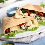 Omlós pulykamellel töltött, kívül ropogós calzone