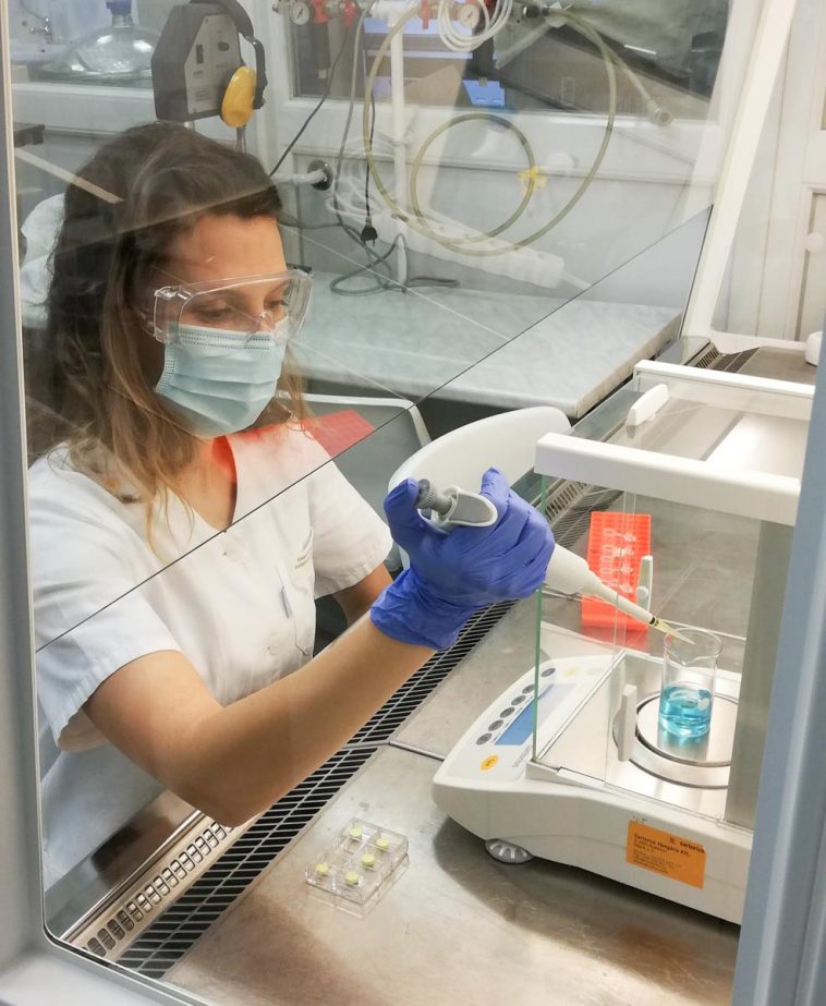 Uhljar Luca munka közben