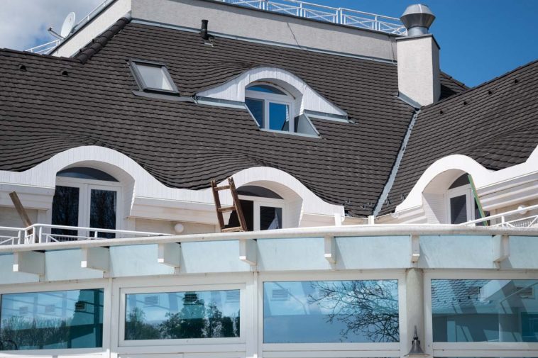 Zajlanak a felújítási munkálatok a négycsillagos Liget Wellness és Konferencia Hotelben