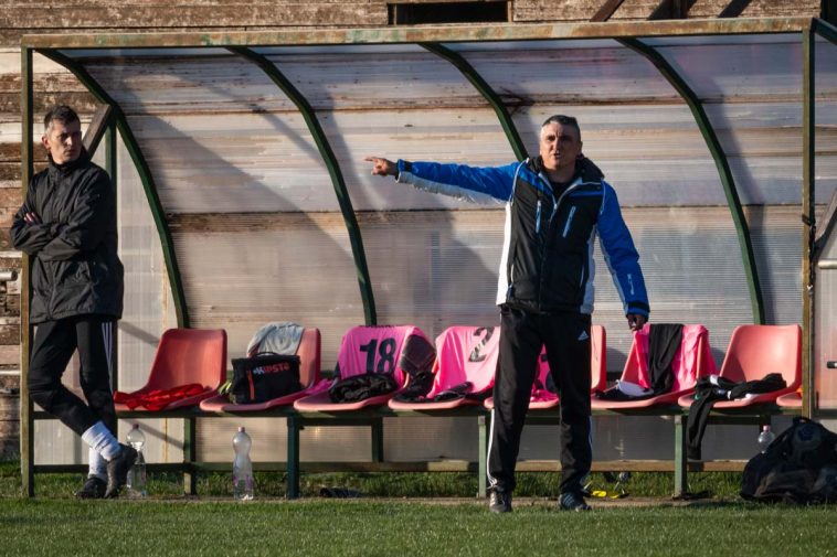 Kondacs János a Csabacsűdi GyLSE edzőjeként