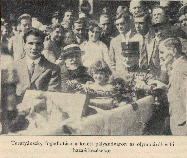 A hazatérő vitéz Tersztyánszky Ödön fogadása a Keleti pályaudvaron