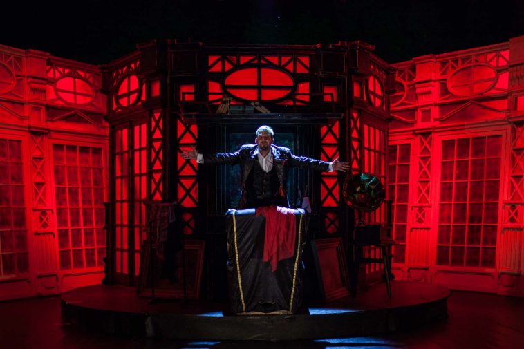 Maga az Ördög (Ágoston Péter)