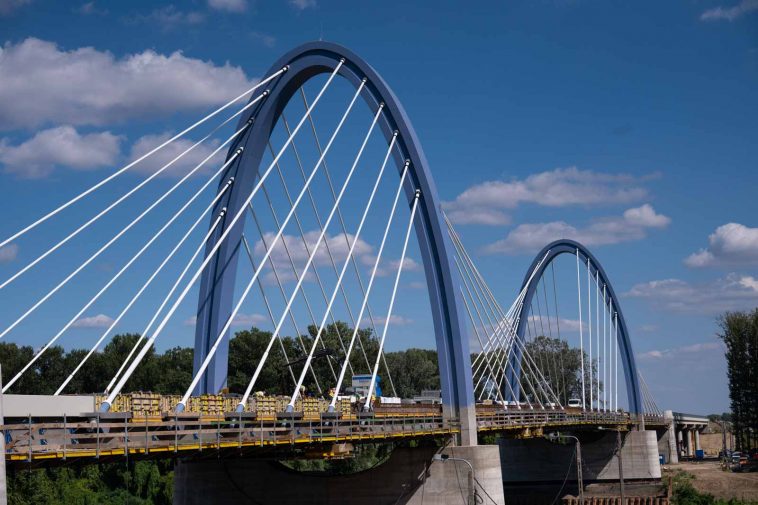Az M44-es új Tisza-hídja