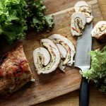 Pulykamelltekercs fehérboros salsával