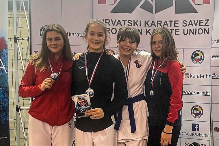 Bagosi Marianna balról a második