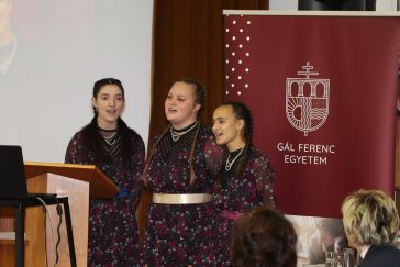 Hallgatók műsora a tudomány napján