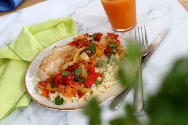 Lecsós pulyka kölessel