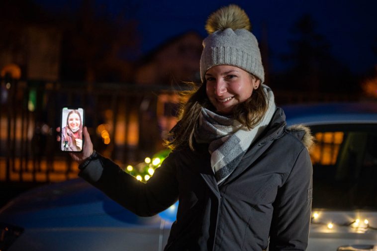 Kóródi Krisztina telefonon bekapcsolta testvérét, Katalint is