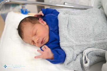 Szarvasi illetőségű az orosházi kórház idei első babája, Buzás Endre