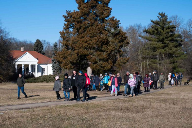 Nagy érdeklődés volt a Körösvölgyi Állatpark évadnyitó túrájára