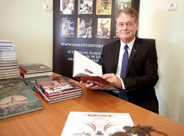 A Magyar Kultúra Lovagja lett Dobrotka Pál a Nemzeti Értékek Könyvkiadó vezetője