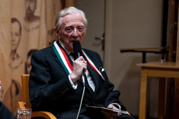 Kisléghi Nagy Lehel 2021. november 5-én a szarvasi Városi Könyvtárban tartott könyvbemutatóján