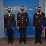 A képen balról jobbra: Molnár Sándor r. alezredes, a Szarvasi Rendőrkapitányság vezetője, dr. Varga K. Attila r. ezredes, a Békés Megyei Rendőr-főkapitányság vezetője és Czeglédi Lajos r. alezredes, a Szeghalmi Rendőrkapitányság vezetője.