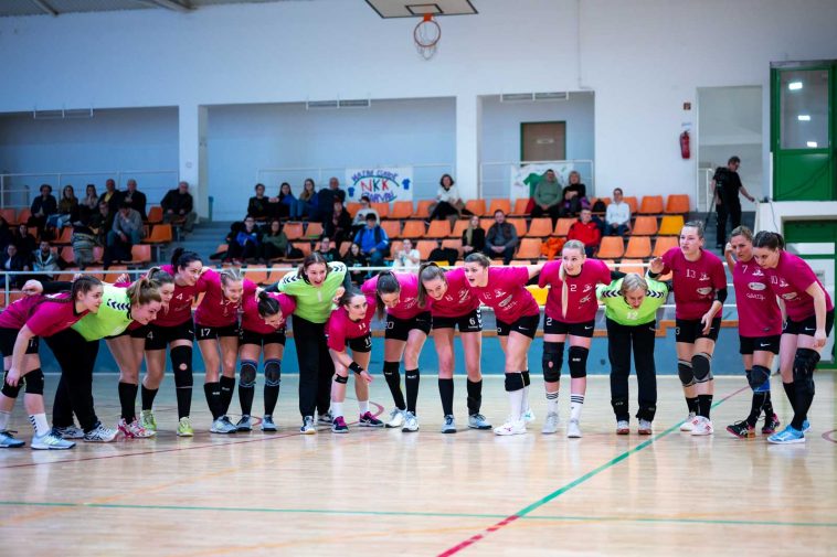 A bácsalmásiak ellen felálló Szarvasi NKK együttese