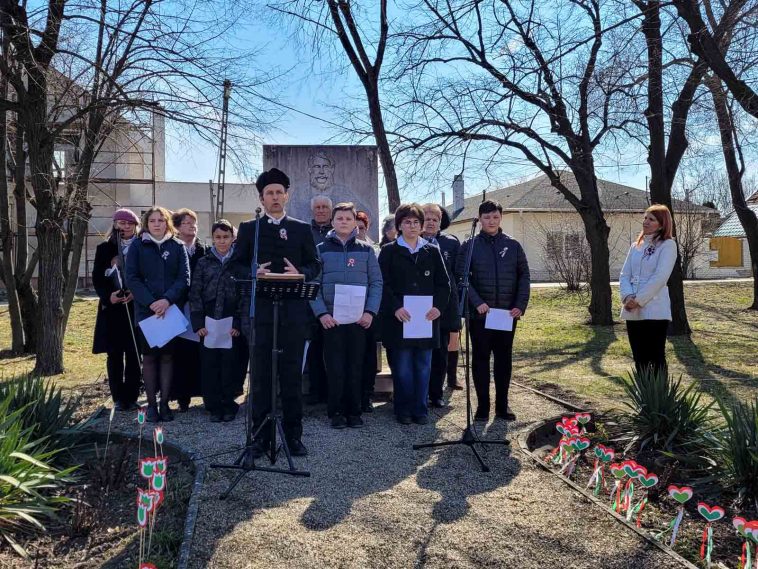 Dr. Dobos Ágoston református lelkész emlékezett a forradalomra Békésszentandráson