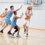 Baráth Barna a labdával