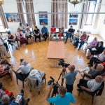 Dr. Molitorisz Pál bemutatja a Szarvasi Krónika 36. számát 2022. május 20-án