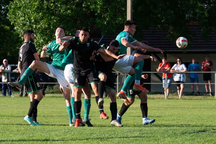 Tumultus a sarkadi kapu előtt