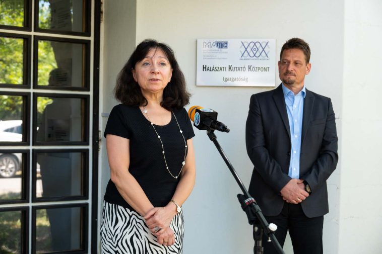 Charlina Vitcheva, az Európai Bizottság Tengerügyi és Halászati Főigazgatóságának (DG MARE) főigazgatója, és Halasi-Kovács Béla, a HAKI intézetvezetője