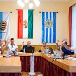 Egyhangúlag szavaz a békésszentandrási testület 2022. június 27-i ülésén