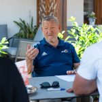 Tóth-Zele József Tomi szüleivel beszélget 2021. június 29-én