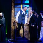 Timkó János Boczkó Dániel és Szente Árpád Csaba Tessedik Sámuel szerepében Az Akácember 2022. július 23-i ősbemutatóján