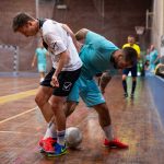 Roberto Moleri (Hooligans/fehérben) és Zahorecz Krisztián (Gallicoop/türkiz) csatája