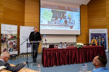 Bíró Gyula az V. Kárpát-medencei Nyári Pedagógus Akadémián