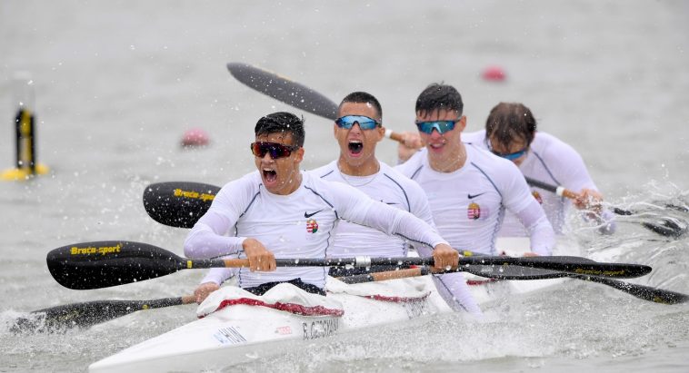 A magyar csapathajó: Ozsgyáni Bence, Hidvégi Zalán, Hidvégi Hunor és Keller Gergő