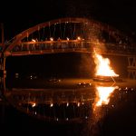 Lángol a Körösbe állított máglya 2022. szeptember 29-éb