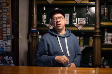 10 éve viszi a Zebrát Kiss Gyuri