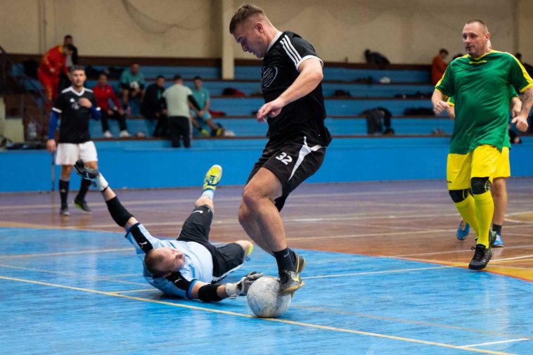 Wéber Csabának adtak feladatot bőven a farmerek, itt épp Kriska Norbert